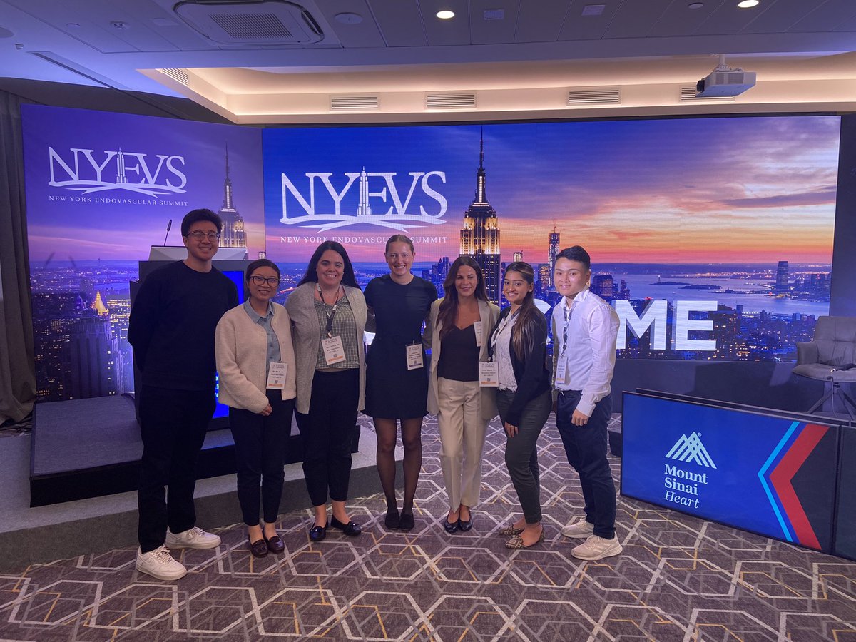 Our 7East and 4North teams <a href="/EndovascularNy/">NY Endovascular Summit</a>!! Can’t wait to hear Katherine’s presentation on #PatientEducation! <a href="/BethOliverVP/">Beth Oliver</a> <a href="/LindsayRN24/">Lindsay Condrat</a> <a href="/JeannieBanton/">Jeannie Banton</a>