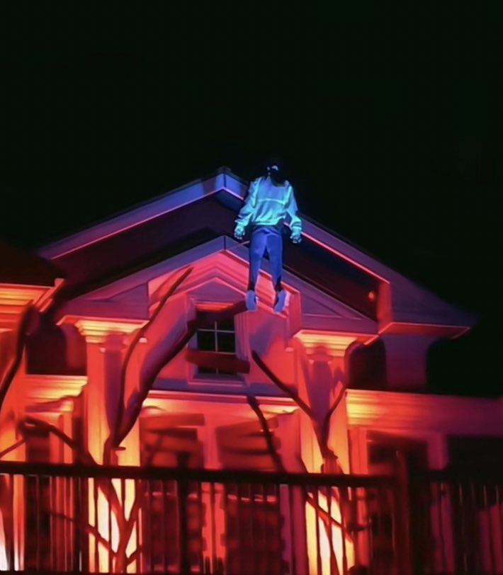 eggos_stranger7's tweet photo. Mano A max sendo possuída em uma decoração de halloween ficou muito bom!! https://t.co/zadetjc8H4