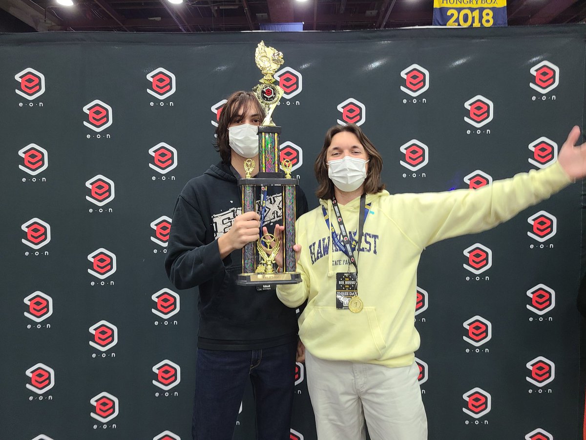 feelslikefiNESS's tweet photo. First champions at #thebighouse10 but it's in mario kart double dash. Shoutout @Cal_SSBU for the item work https://t.co/4BcgqlEXgo