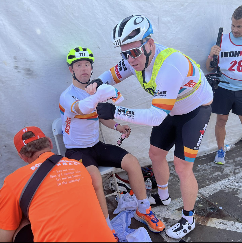 Special Olympics (@specialolympics) on Twitter photo 2.4m swim 👍
112m bike ride ✅
26.2m run 🤩
We are running out of superlatives for our Champion Ambassador <a href="/ChrisNikic/">Chris Nikic</a>, who has completed his 2nd <a href="/IRONMANtri/">IRONMAN Triathlon</a> in Hawaii AND beat his previous record with a ⏱️ of 16 hrs and 31 mins ▶️ fal.cn/3sybM #InclusionRevolution 2.4m swim 👍
112m bike ride ✅
26.2m run 🤩
We are running out of superlatives for our Champion Ambassador <a href="/ChrisNikic/">Chris Nikic</a>, who has completed his 2nd <a href="/IRONMANtri/">IRONMAN Triathlon</a> in Hawaii AND beat his previous record with a ⏱️ of 16 hrs and 31 mins ▶️ fal.cn/3sybM #InclusionRevolution
