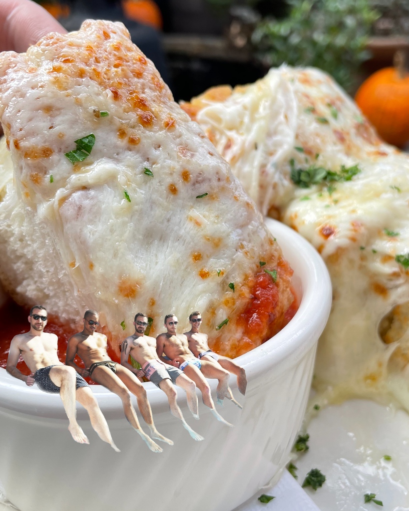 nonisdeli's tweet image. @chapelbeautyshow is back TONIGHT for #AtlantaPrideWeek Get ready to throw that bread, dip that bread, and just ignore the term gluten free all together. Why? Come get lost in the sauce y’all 
.
.
.
#atlpride #atlnightclubs #o4watlanta #sweetauburn