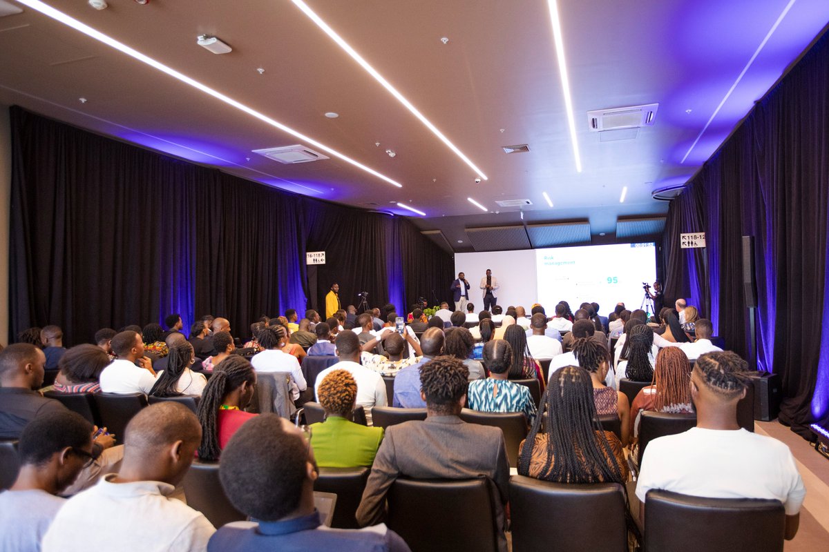 Jasiri4Africa's tweet photo. Gratitude to everyone who graced our Demo Day today. The @veryzua fellows felt the love and support from family, friends, and leaders from the entrepreneurship ecosystem. 
Special thank you to our judges and guest speaker for gracing the event. 

#Jasiri4Africa #DemoDay https://t.co/GAZagQQe22
