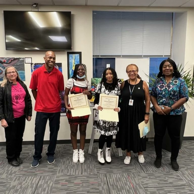 ArtsNboe's tweet photo. We had a wonderful time celebrating student artists on Thursday! Join us tonight from 5-8 PM or Saturday from 10 AM-2 PM at 765 Broad Street (entrance on Bank Street). https://t.co/H6B4Owoeq1