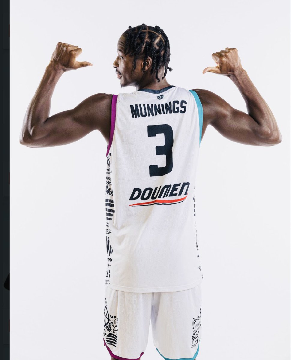 God, Thank You For EVERYTHING.❤️

When I say, “ I'm blessed,” I don't mean money or material things. I mean, situations that were sent to destroy me, didn't even touch my soul!  #Year4 #Draymond🤦🏾‍♂️😤