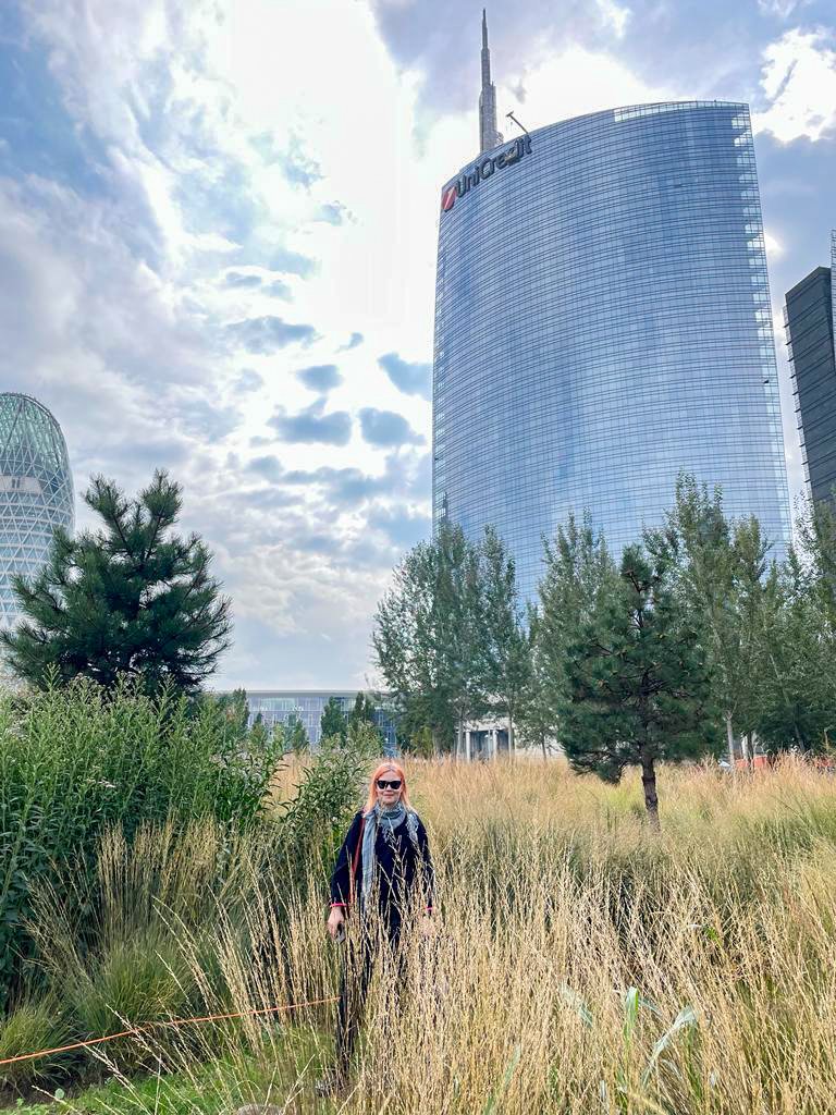 Visited Milan last week, was going to @mikasounds  concert but it was cancelled so instead went to see skyscrapers. This week I've been busy with school and other ties. Got tickets to Depeche Mode in Helsinki next year. Whoever said being middle-aged is boring, was very wrong. https://t.co/hUAhLJkkau