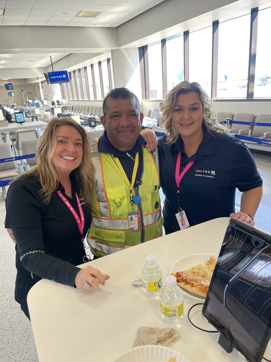 Christa Fees tweet media