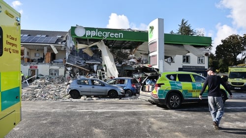 emergencytimes's tweet photo. Several people are injured following an explosion at a service station in Co Donegal. Emergency and Search &amp; Rescue services are at the scene at Creeslough. A fleet of ambulances, fire crews, an Irish Coast Guard Helicopter &amp; the Mulroy Coast Guard team have responded. #Donegal https://t.co/RfVq3Abfan