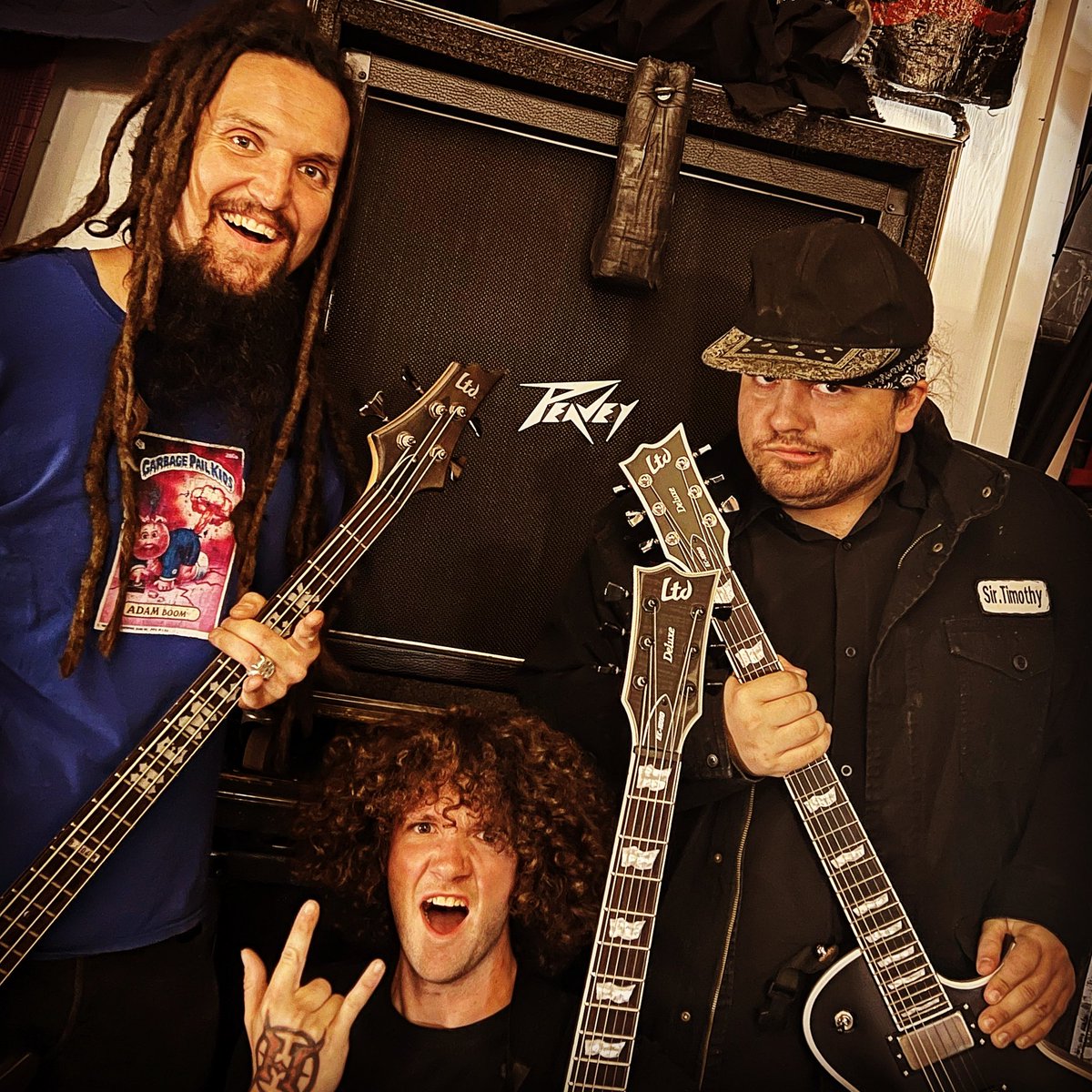 Shouting out some HemLove to <a href="/Peavey/">Peavey Electronics</a>

⚡️Proudly Powered by Peavey⚡️

#Peavey
#FanFriday
 #PoweredByPeavey
#KARMAgeDDoN2022
#HemLife #HemLove #Hemlock