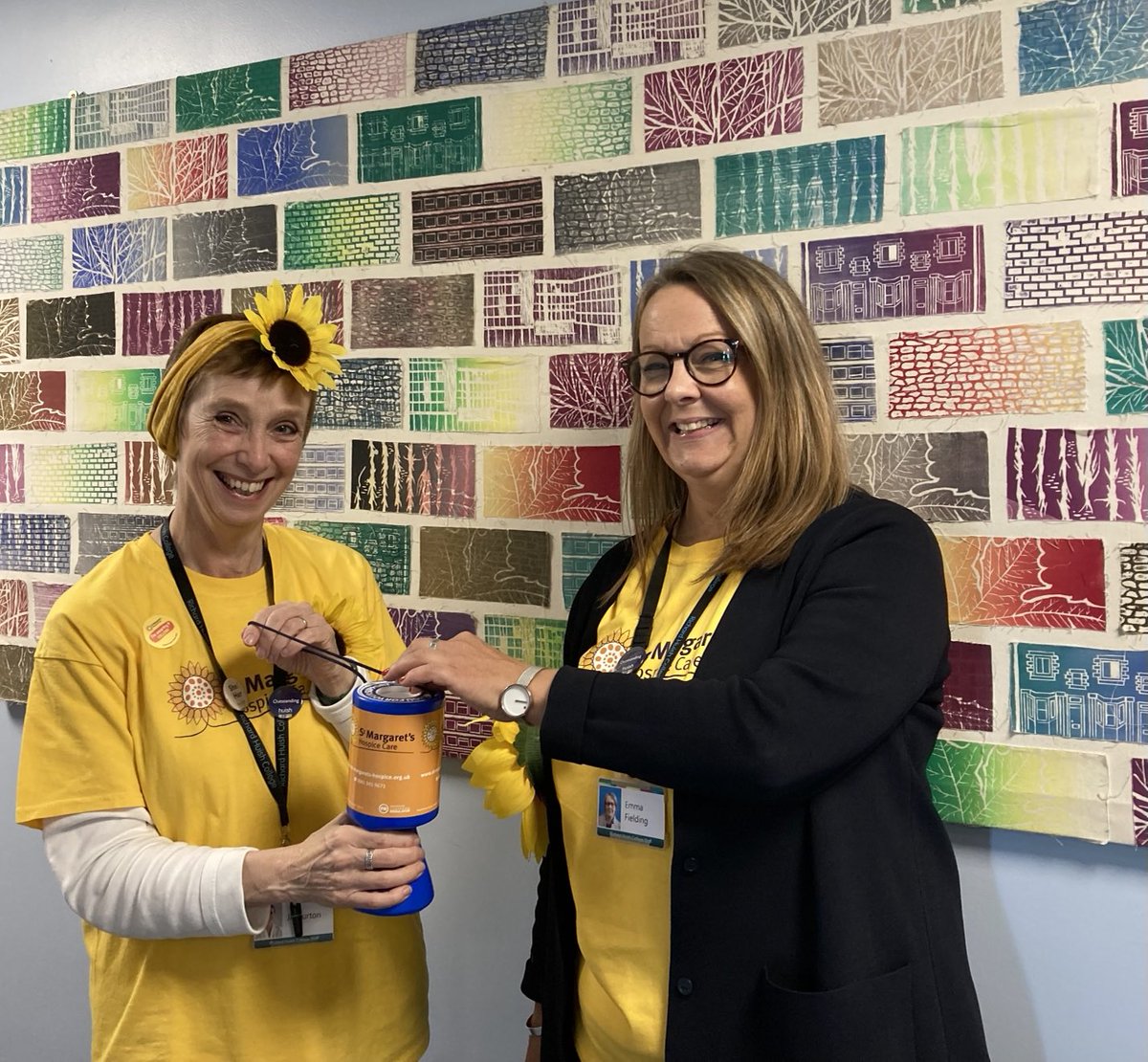 JillbJill's tweet photo. Successful fundraiser for @st⁦⁦@st_marg⁩ ⁦ #WearItYellow today with staff of ⁦@richuish⁩ including the Princpal who braved the #WearItYellow t-shirt too! #hospicecare #fundraiser #stmargaretshospice #richardhuish https://t.co/V7QIXHa3TY