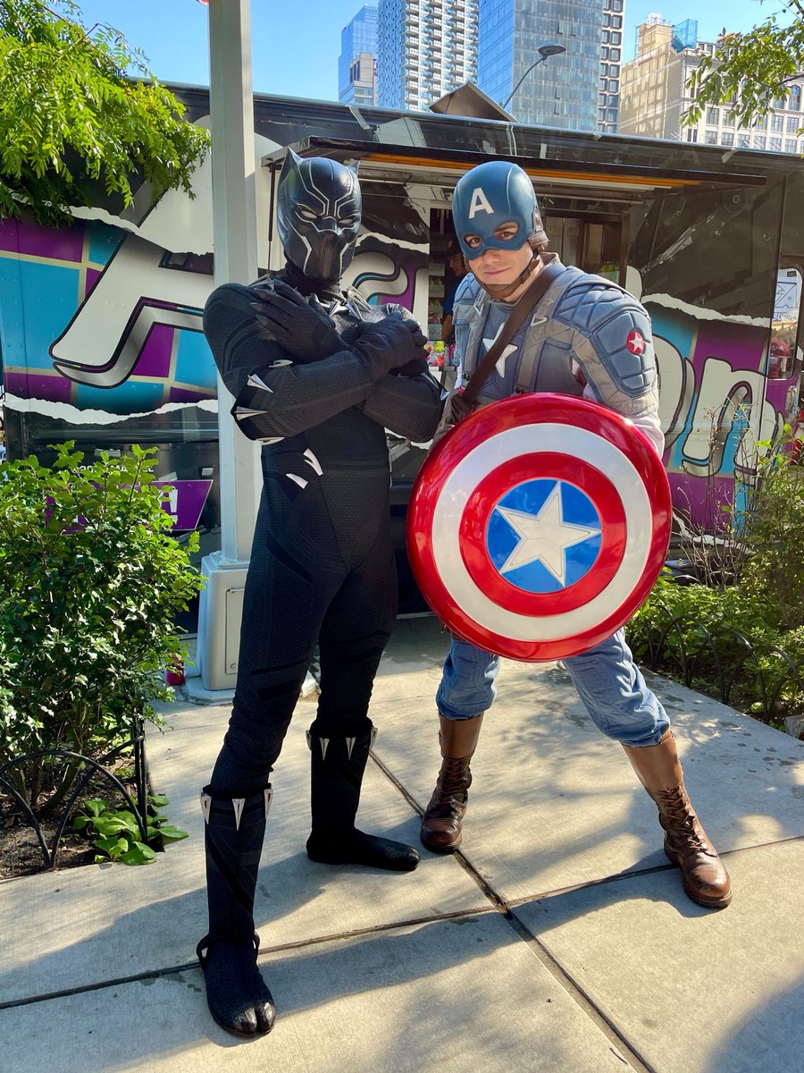 最終値MCU10周年MARVEL ボックスロゴスタンド MCU10周年を飾る豪華デザイン！インロック「MARVEL STUDIOS THE FIRST