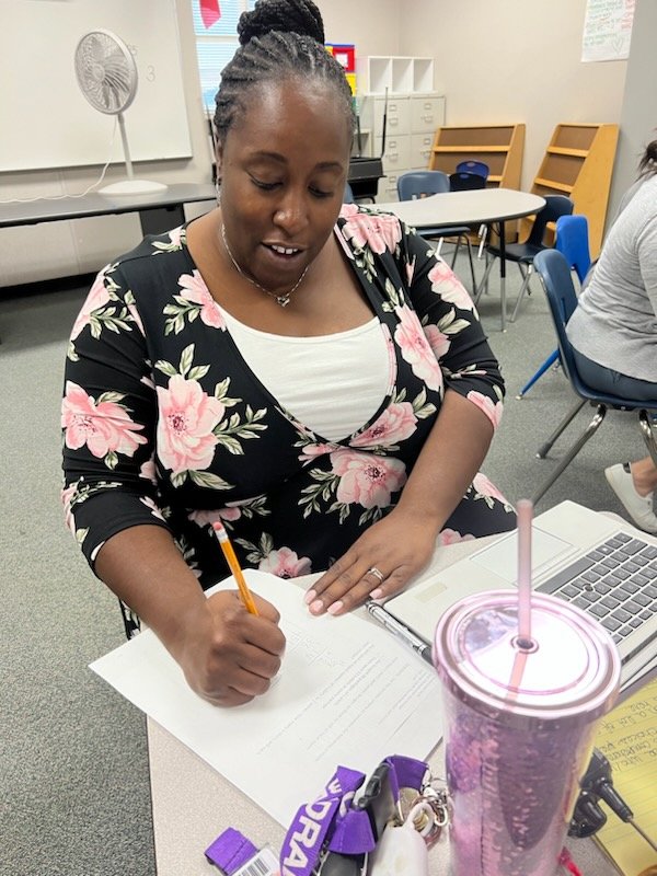 SuperAPHawkins's tweet photo. In PLC with my 4th grade teachers helping to make exemplars and they snuck a picture.  Ha! You can tell I'm focused... lol https://t.co/qcXmUcBARF