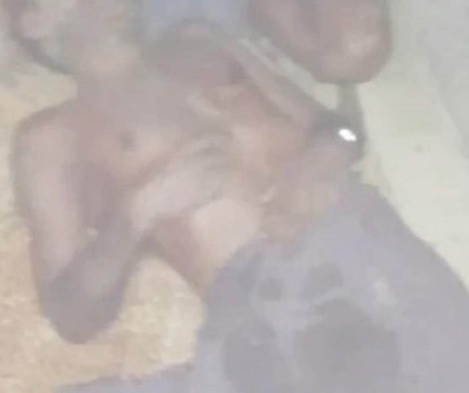 42 year old, Ali Ahmaed, a Rohingya  (ten household leaders under the Junta) was shot to death by gunmen Kan Pyin  in Buthidaung. According the testimony by family to the local news outlets, the gunmen are possibly ARSA members.