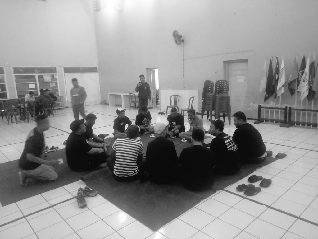 Biru Barat,Biru Tengah,Biru Timur
Bersatu untuk kemanusiaan

#UsutTuntasTragediKanjuruhan