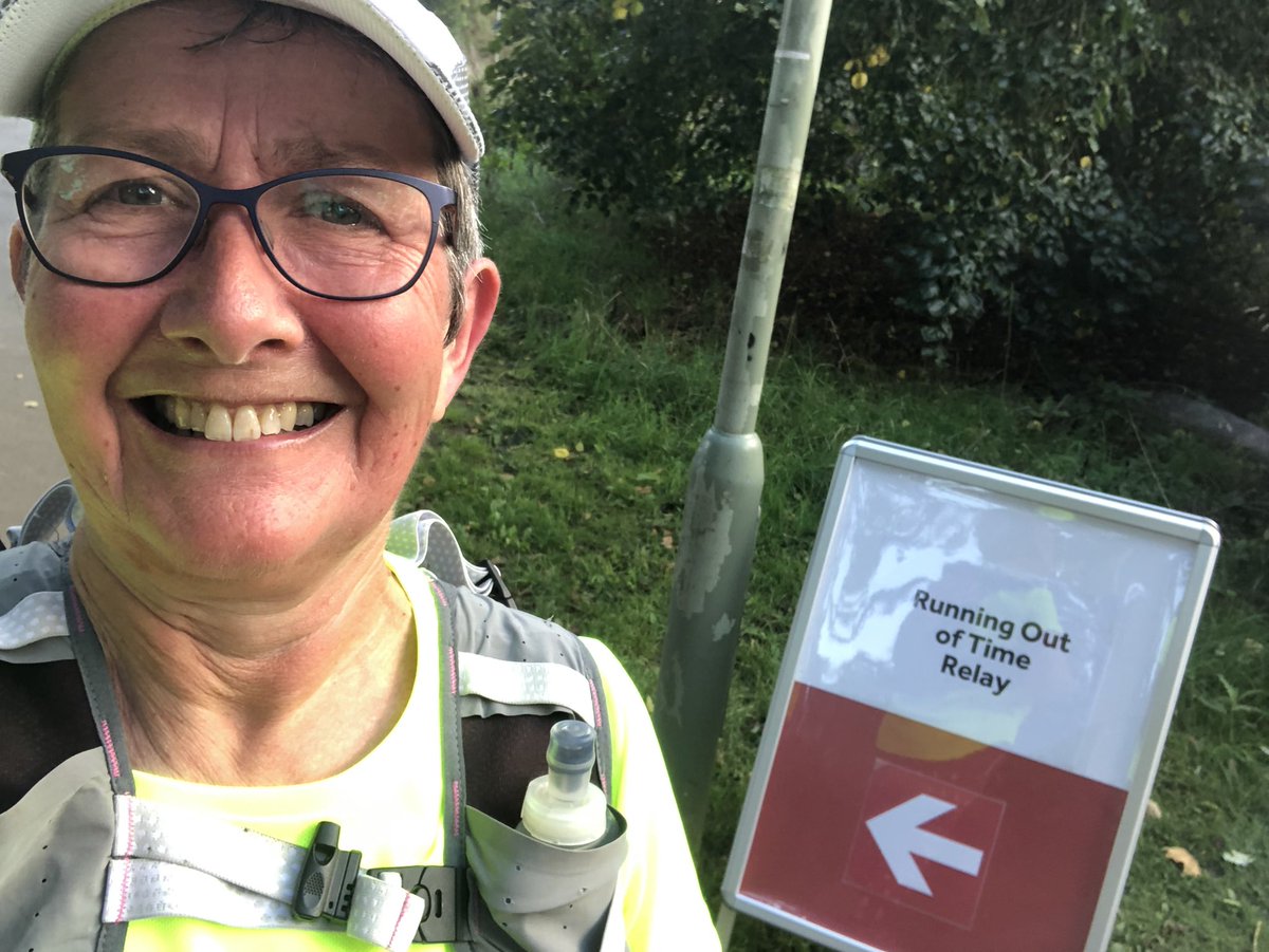 debheighes's tweet photo. @Climate_Relay So pleased to have joined the relay and hold the baton briefly on Stage 144: Reading Hydro to University of Reading. https://t.co/9KAeu74yoF