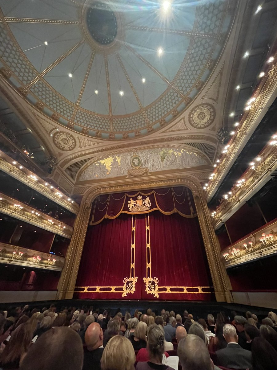Fantastic evening at the #royalballet for #mayerling