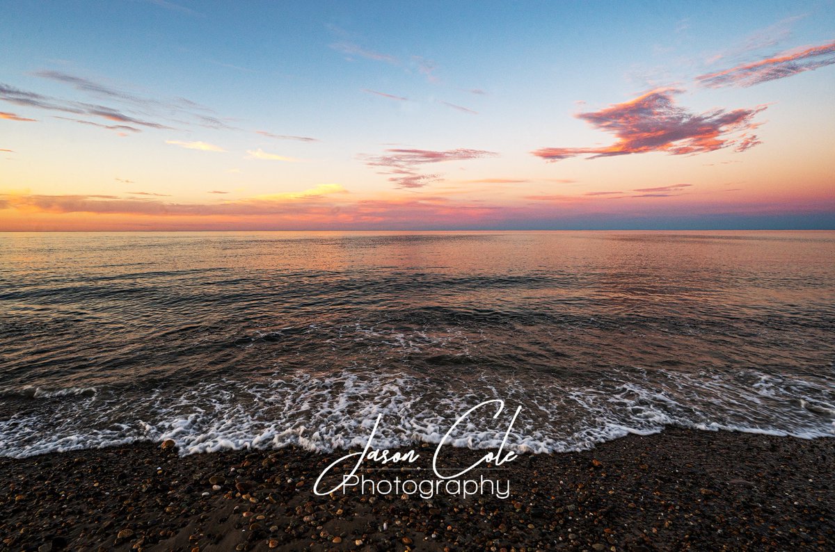 JasonColePhotos's tweet photo. Rexhame Beach Sunset https://t.co/kvKh3Y6qkm