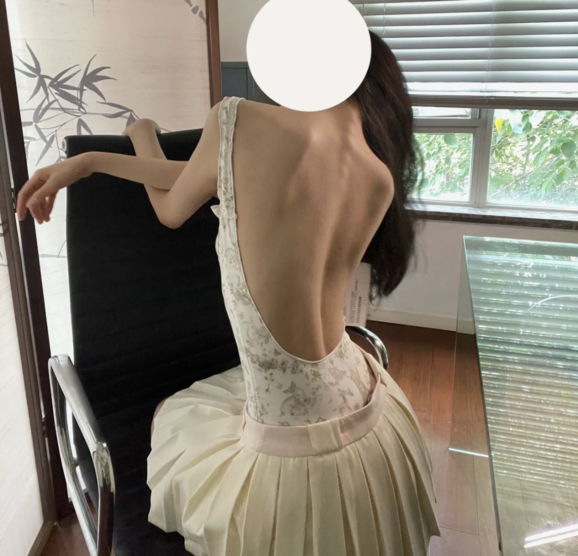 Ollykinss's tweet photo. from behind thinspo thread
🏷thinsp0 th!nspo sweetspo bonespo meanspo ricecaketwt 3dtwt €dtwt edtwt https://t.co/y5r3KYKHbI