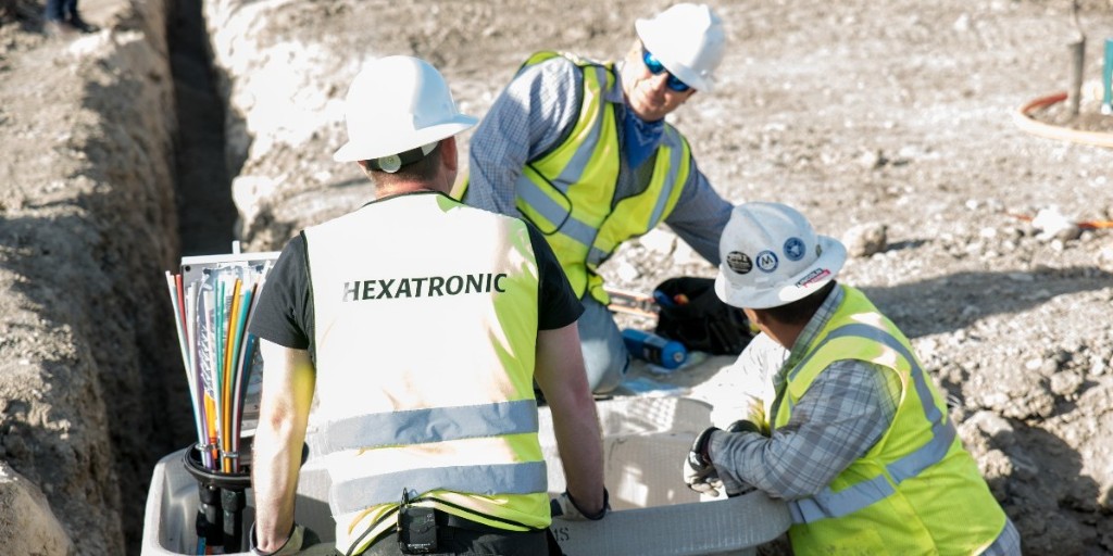 ISE_Magazine's tweet image. Blown Fiber Cable Systems: Delivering the most reliable, scalable and cost-effective FTTH. Hexatronic's White Paper: bit.ly/3RmvX3h

@Hexatronic #Hexatronic #BlownFiber #MicroCable #Construction #Telecom #Broadband #FTTH #5G #NetworkTransformation #NetworkReliability