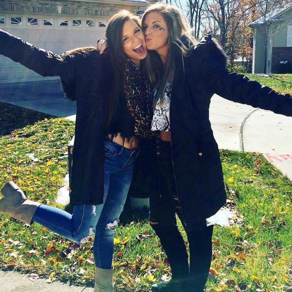 cheerslutfaith's tweet photo. Haley Kathryn and her sister both 2 dumb white slurs begging to be fucked an rAped like the sluts there are #slut #fuckme #usemedaddy #abusemedaddy https://t.co/Gd2xbhchCa