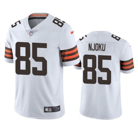 CraigAFountain's tweet photo. 🏈#Browns Giveaway🏈

If the Browns beat the Chargers on Sunday I will give away a Browns jersey of winner's choice to someone that retweets and likes this.

Sponsored by: @RyanAngeloCLE 

MUST be following us BOTH to win.

Jersey from @JerseyFlock - use promo CRAIG10 for 10% off https://t.co/N0eR5wXfsf