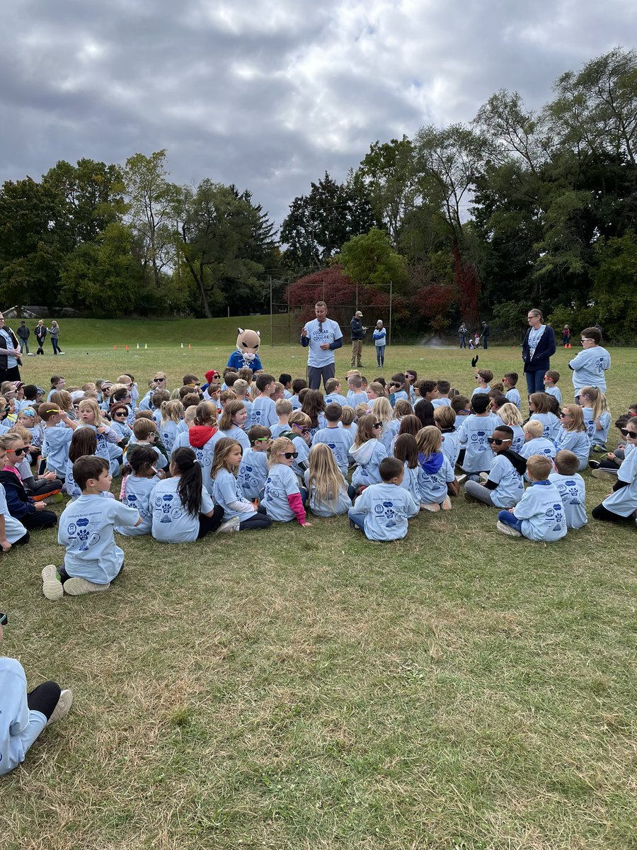 Thank you to all the people who donated for the Kurtz fundraiser! <a href="/KurtzElementary/">Paws the Cougar</a>