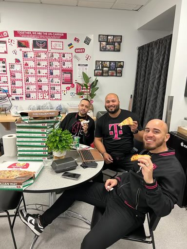 T-Mobile PR Eagle District tweet media