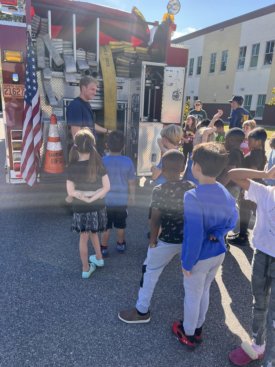 We had so much fun today with the fire department learning about how a fire truck works and the tools they use to put out a fire! Thank you so much to the Raleigh Station 9 fire department for spending time with our 1st graders!