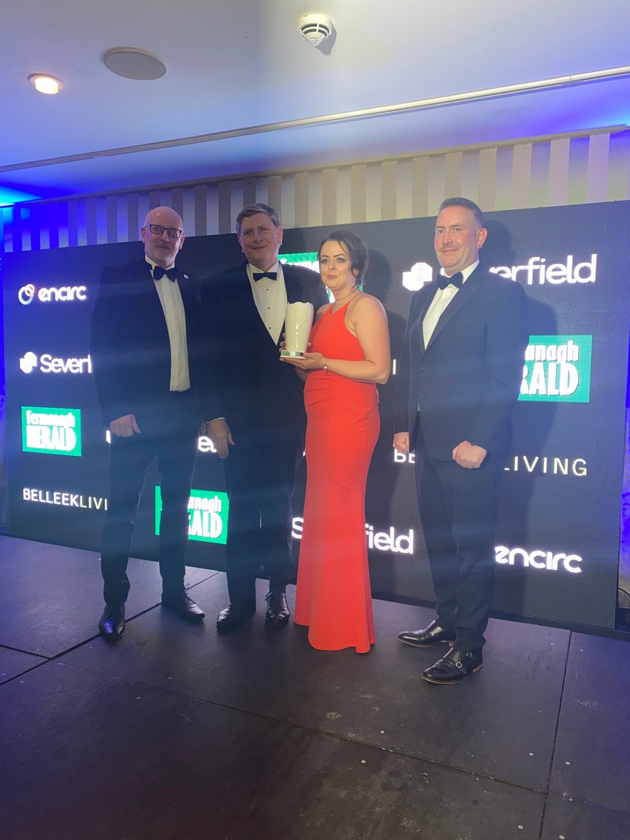 Ferm_Herald's tweet photo. The Sustainability Strategy of the Year Award, sponsored by @encirc is next!
Congratulations to @balcastimber who are our winners.
Highly Commended are: @boatyarddistill, Enniskinn and Wilde Dining
#FHBA22 @Severfieldplc @HomeofBelleek https://t.co/qc5iLxJ9Ew