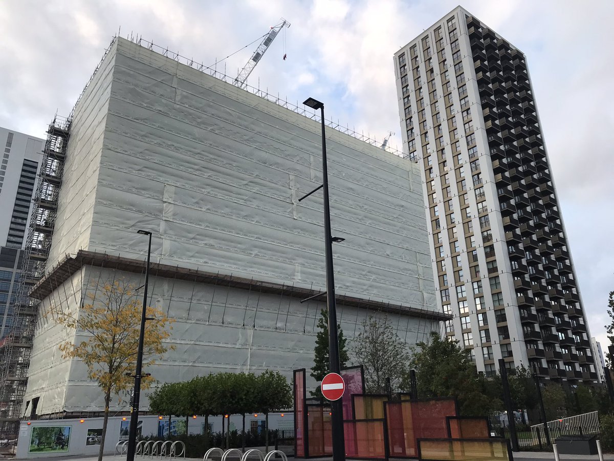 TheStephenShard's tweet photo. Wood Wharf G7 Construction 🏗🏙 7th October 2022 #London #CanaryWharf #IsleOfDogs #MarshWall #WoodWharfG7 #HarbordSquare #30HarbordSquare #LondonConstruction #Construction #LondonPhotography https://t.co/epwP5xZPYn