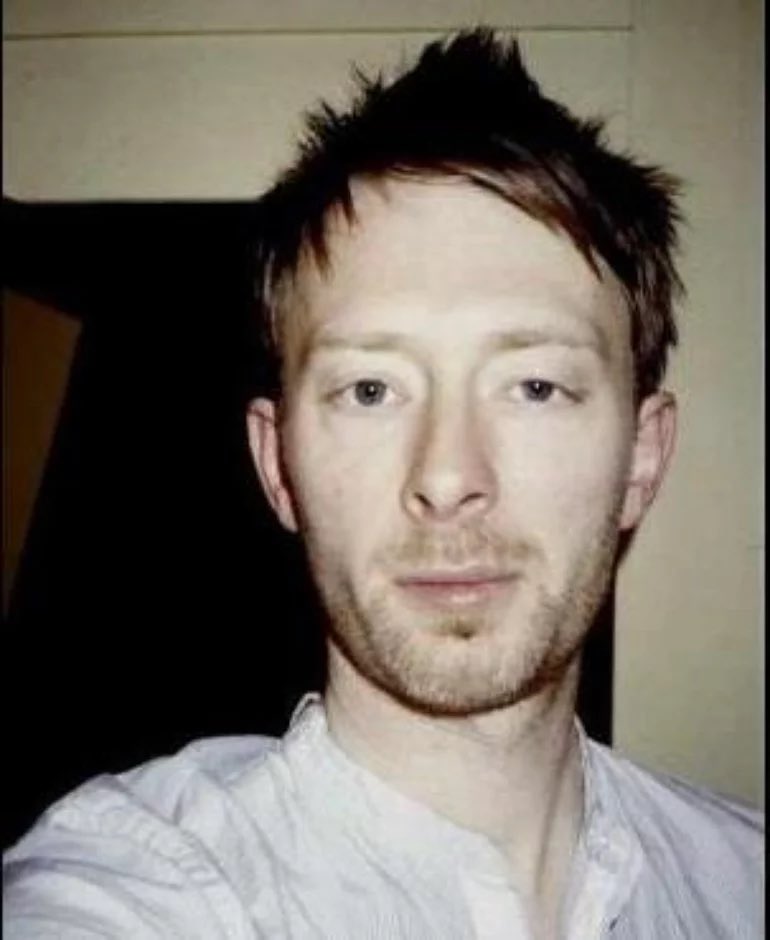 FRANCIUM420's tweet image. happy birthday thom yorke thank you for giving gender