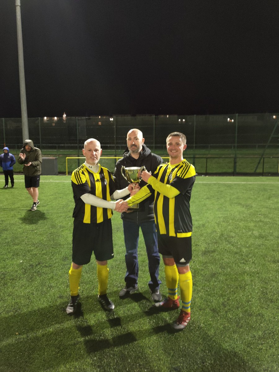 Bluevale Community Club 35s tweet media