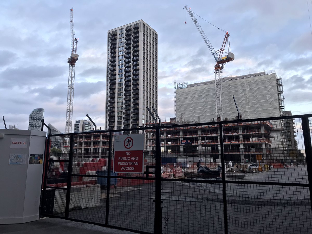 TheStephenShard's tweet photo. Wood Wharf G1 &amp; G5 Construction 🏗🏙 7th October 2022 #London #CanaryWharf #IsleOfDogs #MarshWall #WoodWharfG1 #WoodWharfG5 #HarbordSquare #30HarbordSquare #UnionSquare #LondonConstruction #Construction #LondonPhotography https://t.co/7WleRck3R6