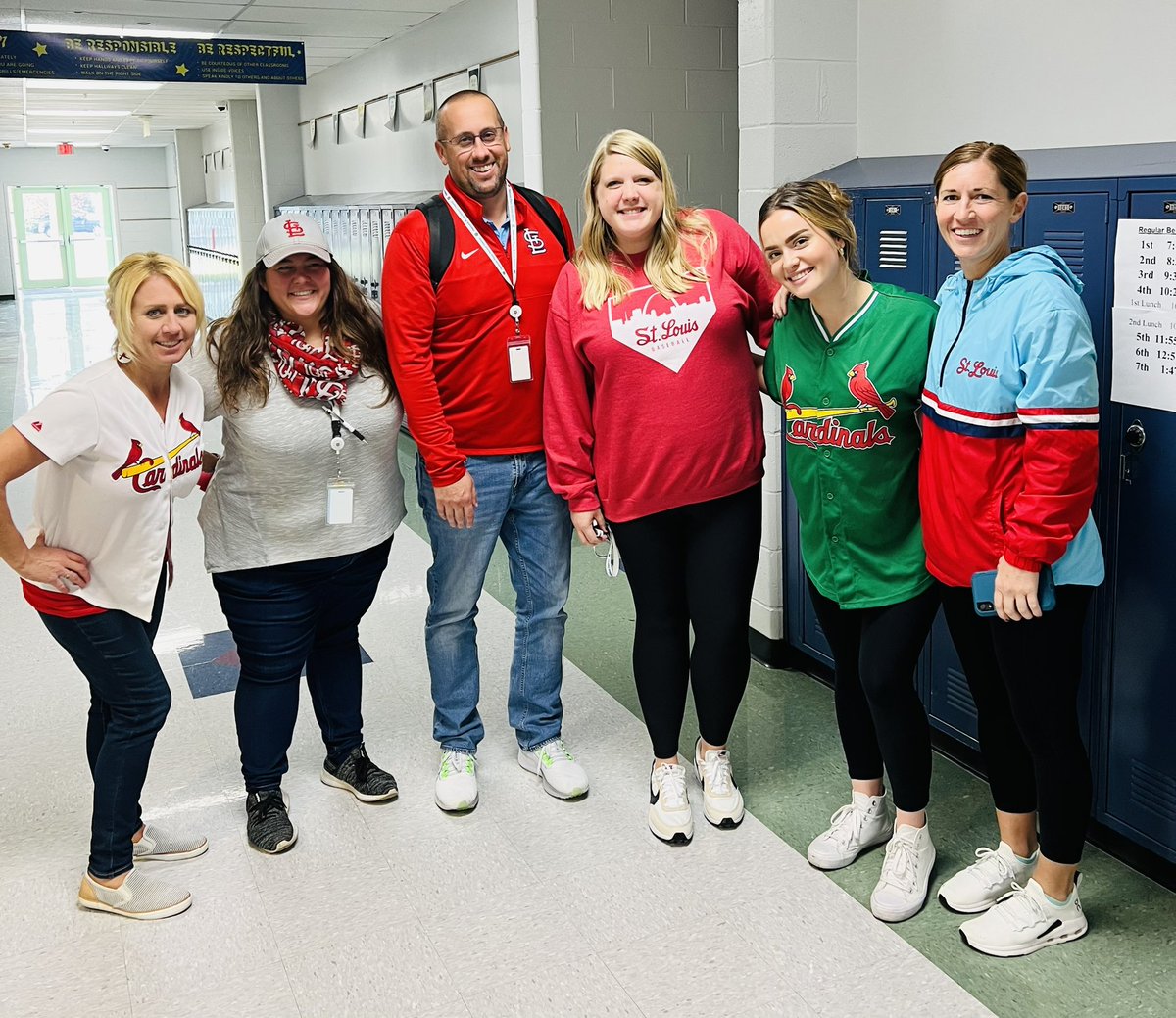 TBidlack's tweet photo. Cardinal’s Day! ⚾️ #hpsdtigers @Mr_BrightHPMS @WiegandMath https://t.co/HvxLBSpuRc
