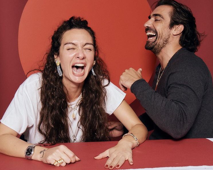 Birceak941's tweet photo. 💛💛💛💛💛

 @BrcAkalay #birceakalay #siyahbeyazaşk #ibrahimcelikkol41 #ibrahimcelikkol #حب_أبيض_أسود #kuşuçusu #kuşuçuşu #NetflixTurkiye #birceakalay https://t.co/p55gDglACw