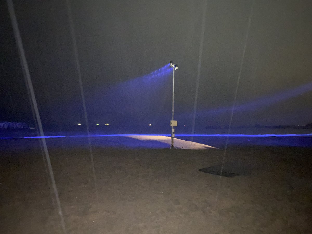 _tasku's tweet photo. ＃七ヶ浜 #菖蒲田海水浴場
#SEVENBEACH #LightTUp #FES

雨降る肌寒い中でしたがたくさんの方に聴いて頂き心あたたかいLIVEでした😌

海は繋がっているので #翼tasku/#ブルーインパルス を歌唱。

最後は #さとう宗幸 さん #高橋佳生 さんと #虹をかけよう で会場が一つに☺️

ありがとうございました！ https://t.co/hkba8k9QJL