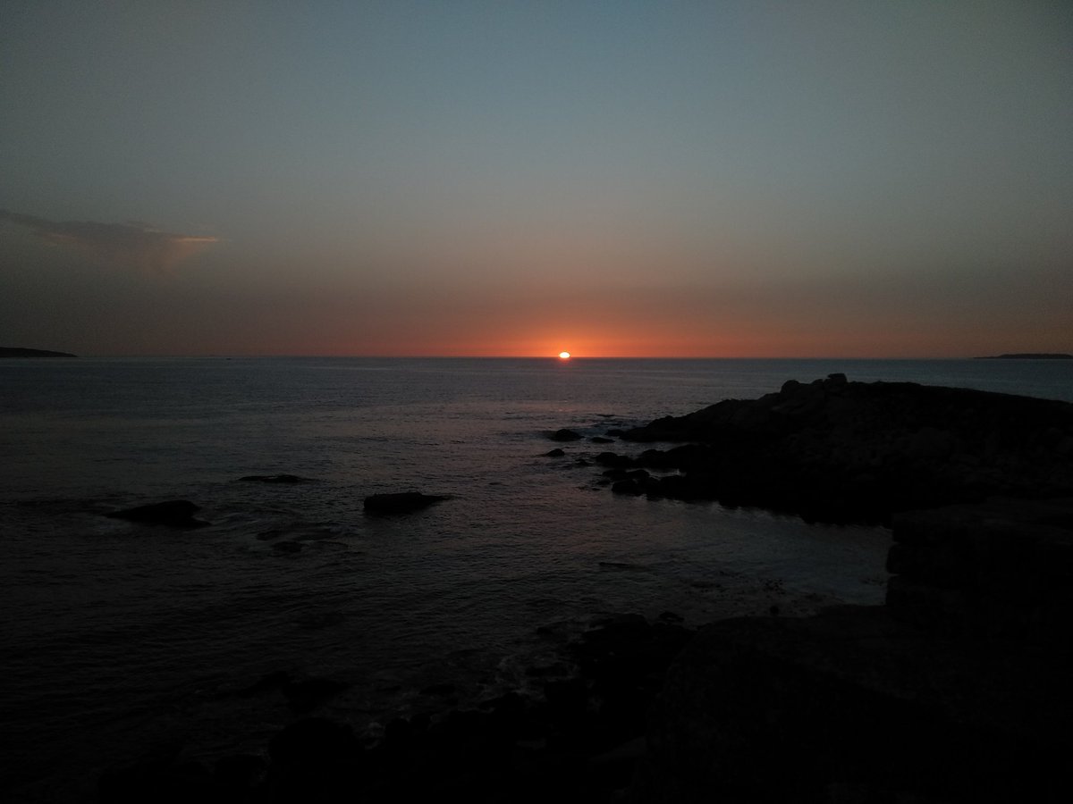 jspcaracol's tweet photo. Esta tarde en San Senxo @DelfinaMonfort https://t.co/sT09utZMiB