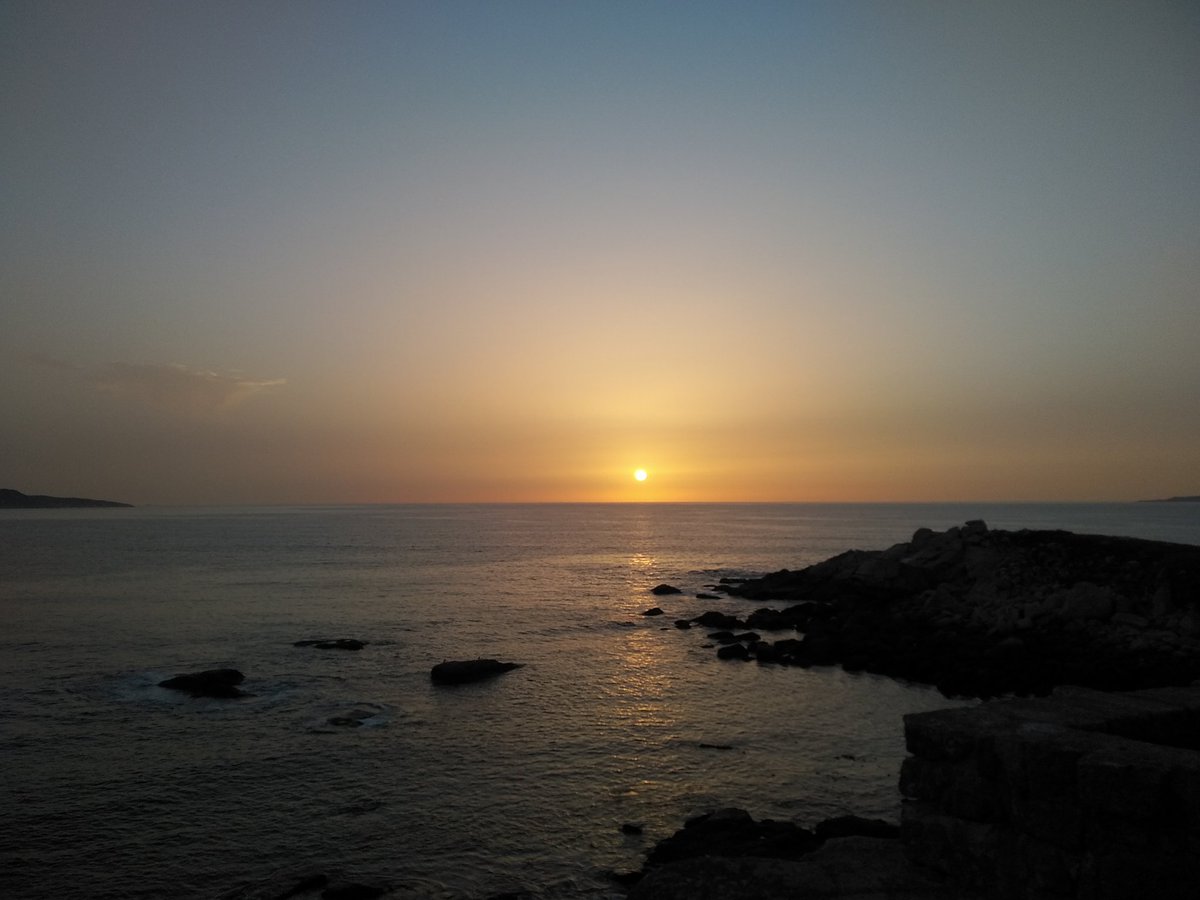 jspcaracol's tweet photo. Esta tarde en San Senxo @DelfinaMonfort https://t.co/sT09utZMiB