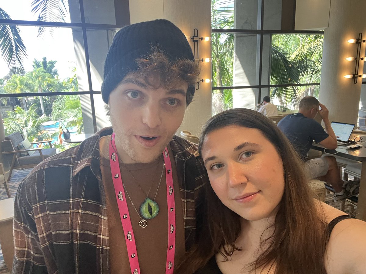 thatss0ravyn's tweet photo. oh dream oh dream @dreamwastaken @Dream https://t.co/IPO5gOoK94