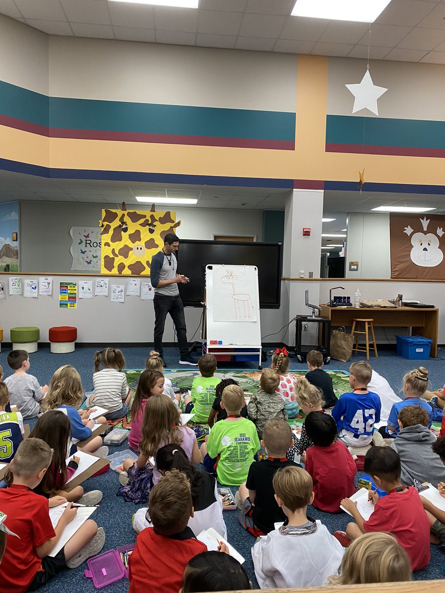 A wonderful morning spent with one of our favorite author/illustrators, @RBurach ! Thank you for all the fun!
