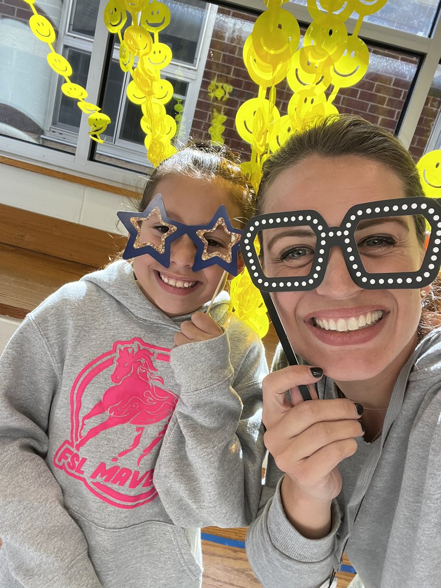 Alyssa Cohen tweet media