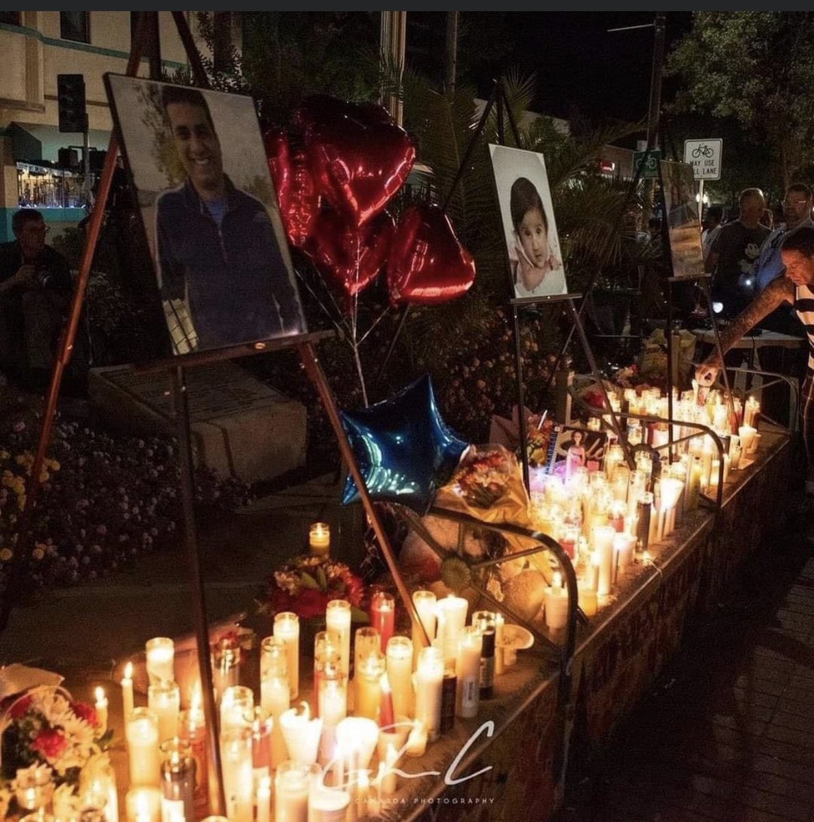 jobanchandi2's tweet photo. Candlelight vigils in the loving memory of Dheri family, waheguru keep them in paradise!!
#justice #MercedKidnapping
#AllLivesMatter @PunjabiRadioUSA https://t.co/PmOJnhmyV2