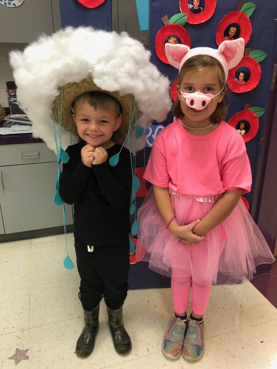 TweetDCS_LPS's tweet photo. It’s always a good time for Nursery rhymes! #NurseryRhymeDay #TeamDCS #LPSRocks #KindergartenFun https://t.co/sXzxJZYwIb