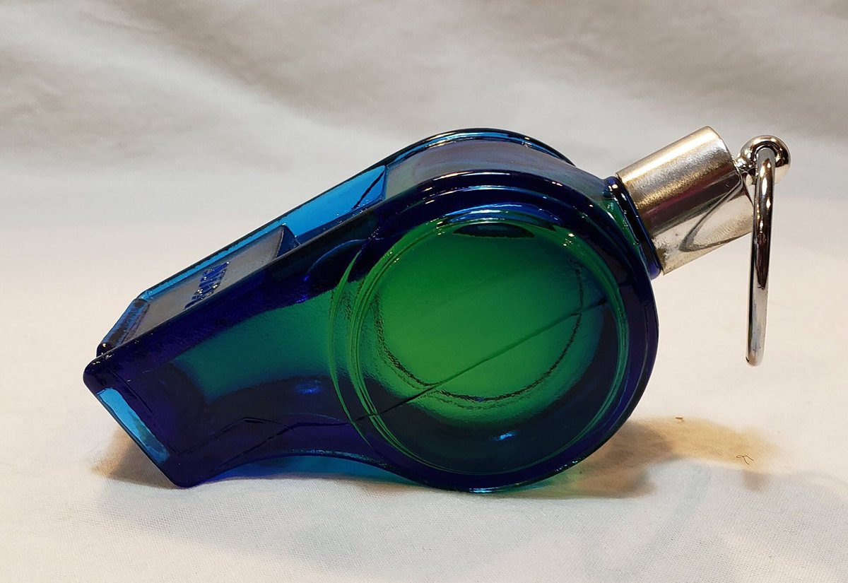 atticesoterica's tweet image. Vintage Avon The Big Whistle Spicy Aftershave, Avon Collection, Pristine Condition Original Box Grooming Full Container Masculine Male Scent etsy.me/2rs87K0  #FullContainer