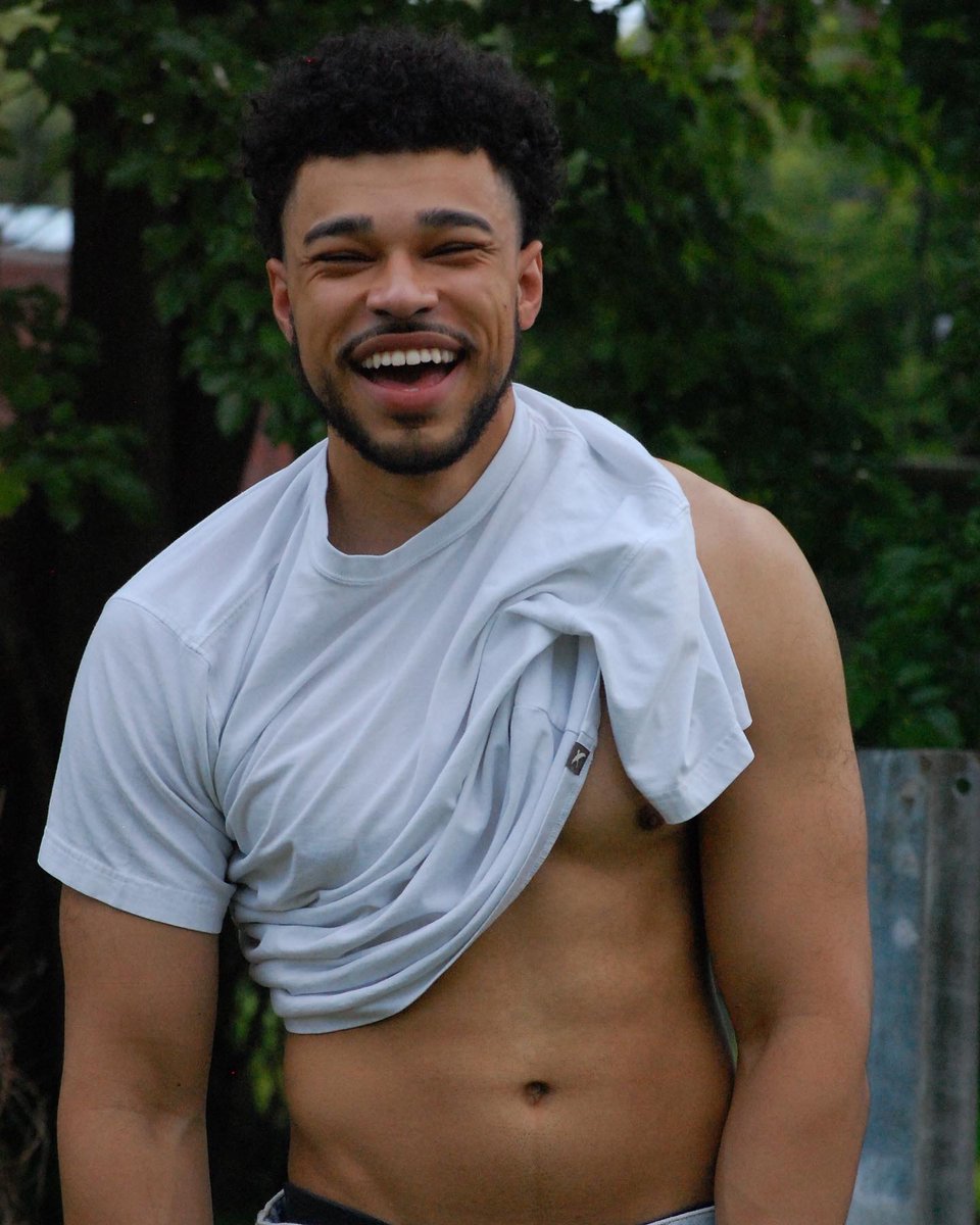 MYModelDump's tweet image. All Smiles 😁