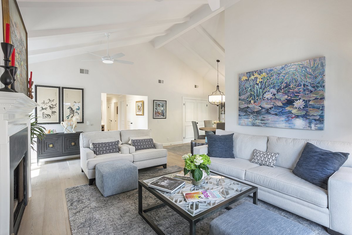 TerryRyken's tweet photo. BROKER #OPENHOUSE TODAY
Friday, Oct. 7 11am-1pm
Casual Elegance in Miradero Estates.
2731 Miradero Dr #SantaBarbara
Luxuriously updated 3bed/2 bath condo. MLS# 22-2505
Listed by Terry Ryken Broker Associate, #Compass DRE 01107300 https://t.co/lrDm9kQdUT