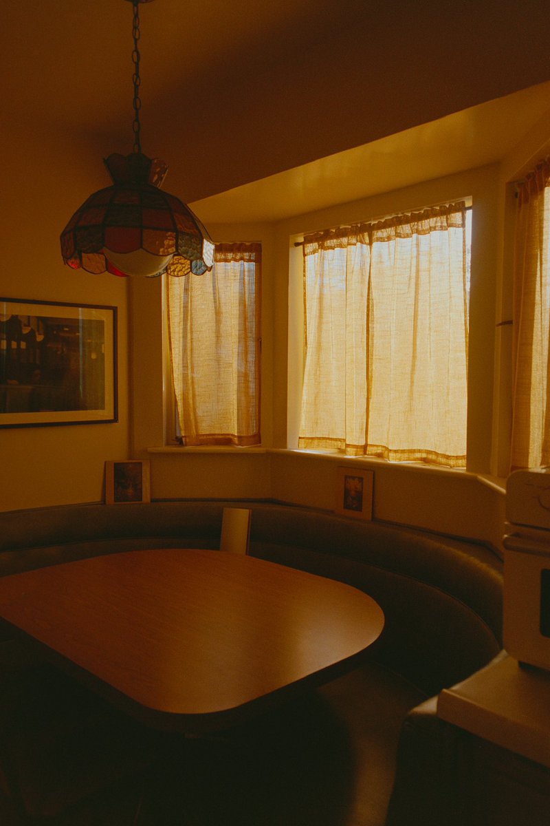 johnnyhomemovie's tweet image. Point and shoot photos i took inside my home