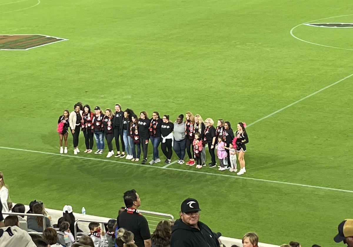 LisaM_Pearson's tweet photo. Fun time last night at @AztecWSoccer’s @SnapdragonStdm debut and win! Thank you Coach Friesen for recognizing our female Athletics staff during halftime as part of our #SDSUTitleIX50 celebration! #GoAztecs #TheTimeIsNow https://t.co/q8eIPKEHLu