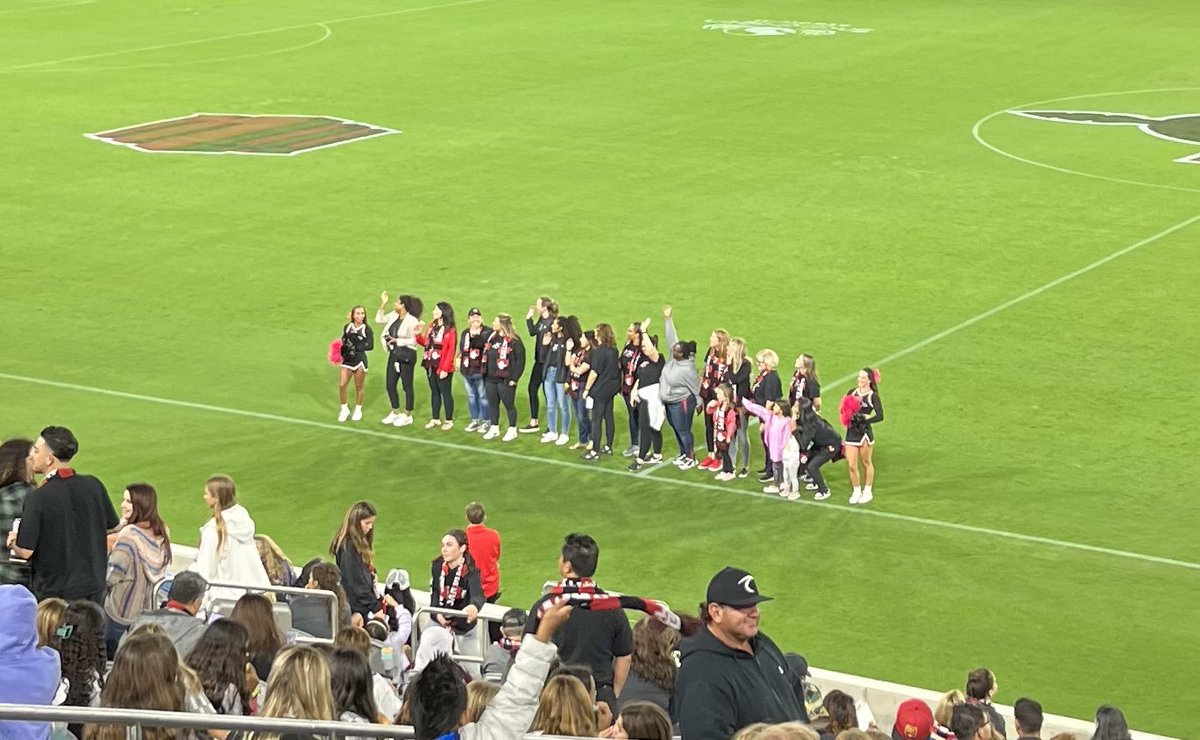 LisaM_Pearson's tweet photo. Fun time last night at @AztecWSoccer’s @SnapdragonStdm debut and win! Thank you Coach Friesen for recognizing our female Athletics staff during halftime as part of our #SDSUTitleIX50 celebration! #GoAztecs #TheTimeIsNow https://t.co/q8eIPKEHLu