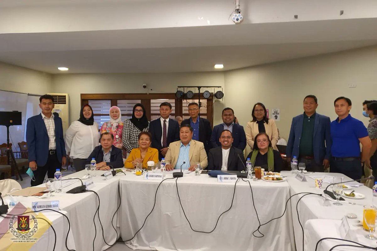 msu_system's tweet photo. The 260th MSU Board En Banc Meeting was held at the Jade Vine Hotel Building, rendering sound decision on all matters concerning the MSU System as recommended by the University President Atty. Basari D. Mapupuno.

#1MSU 
#DakilangPamantasangMindanao https://t.co/dClbjOnptU
