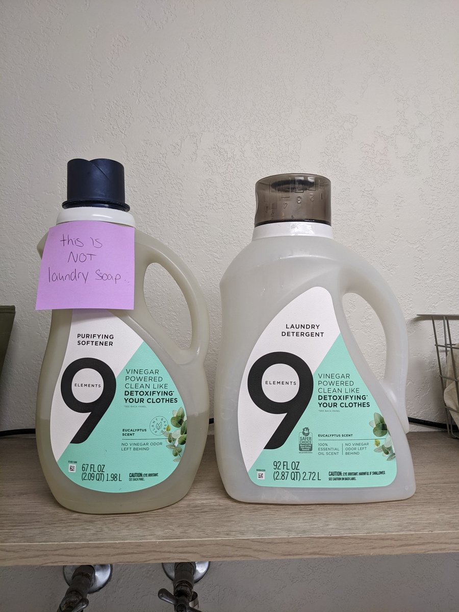 Sara_inquirer's tweet image. This is a Love-ya-but plea to @ProcterGamble #9elements laundry products:

PLEASE make these look more different. I've accidentally bought softener multiple times when trying to quickly grocery shop &amp;amp; find the best price. Literally out of detergent right now because of this.